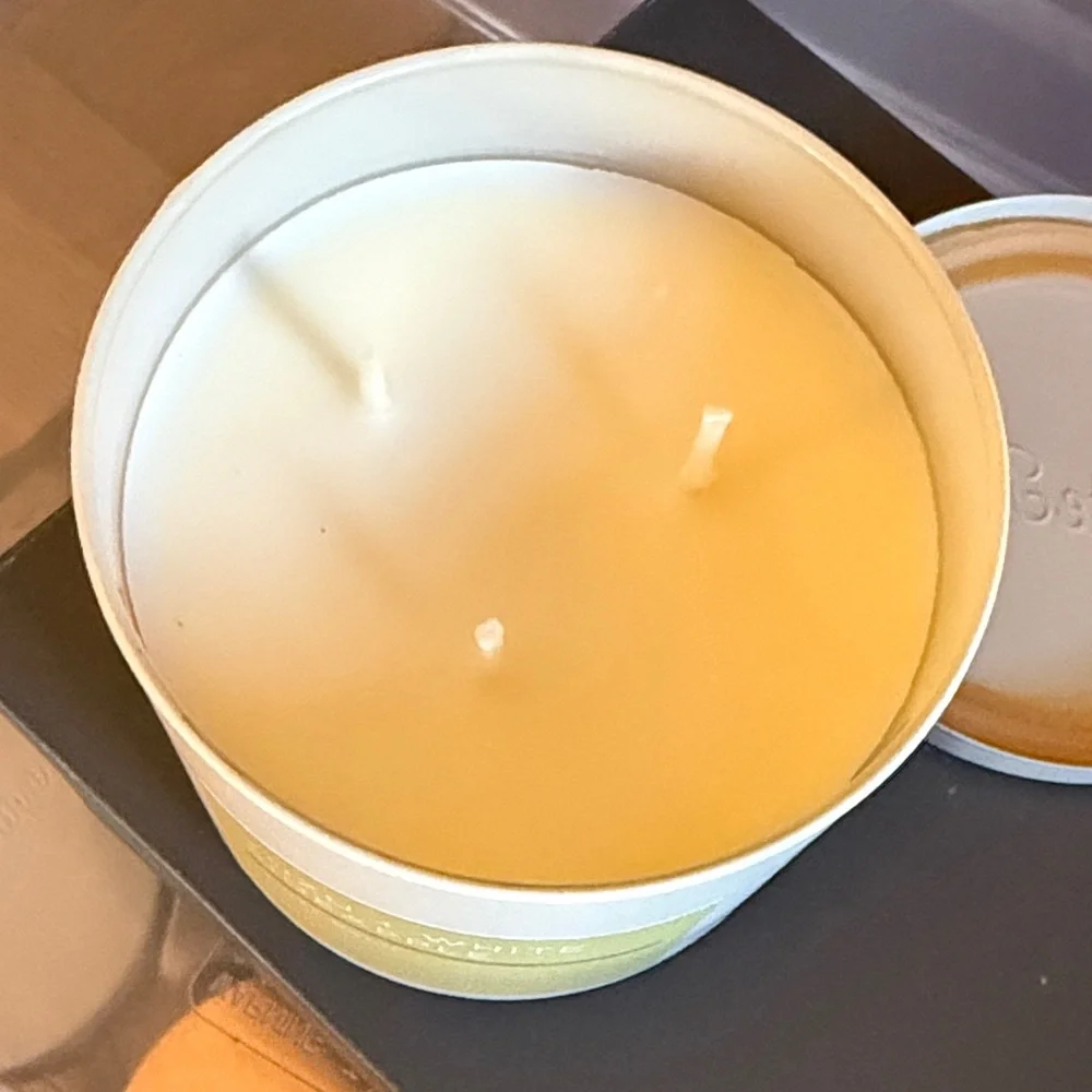 White Barn Bath & Body Works Yuzu & Pineapple Scented Candle - Cream - Picture 3 of 3